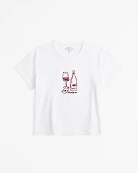 Short-Sleeve Staying Graphic Skimming Tee