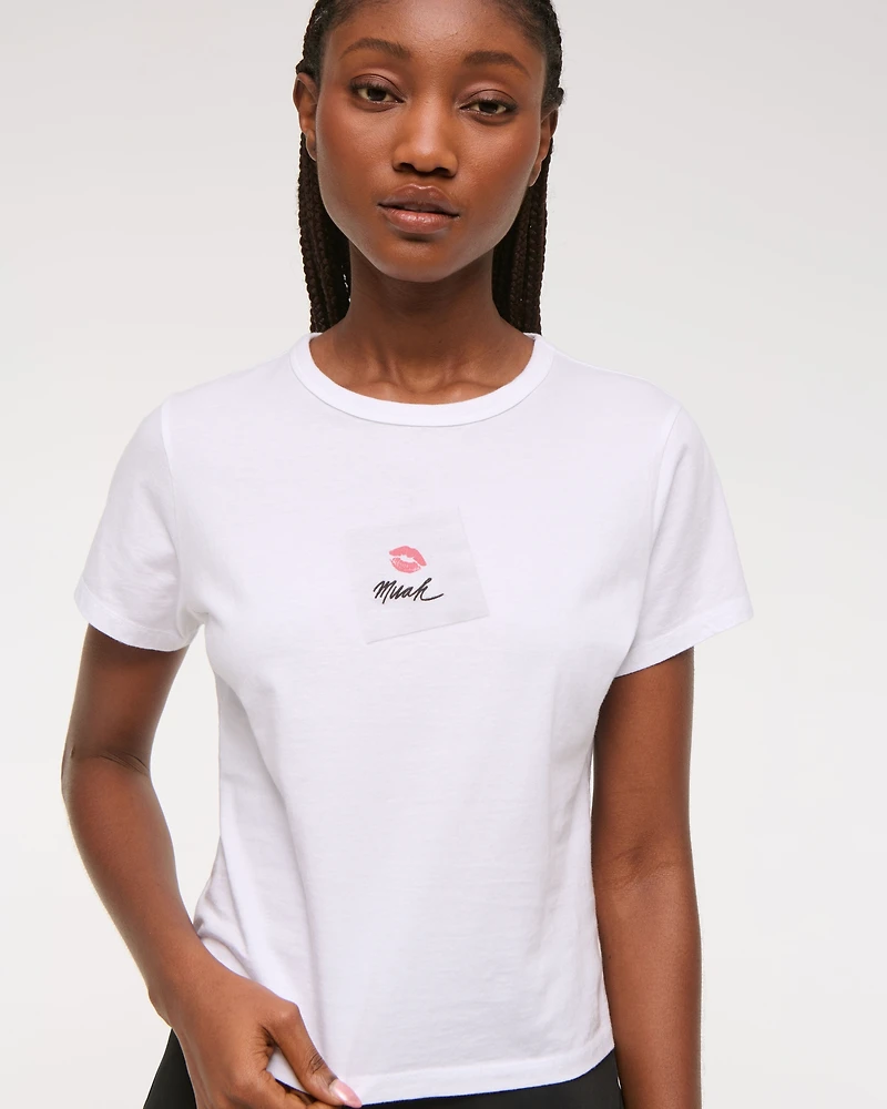 Short-Sleeve Kissed Napkin Graphic Skimming Tee