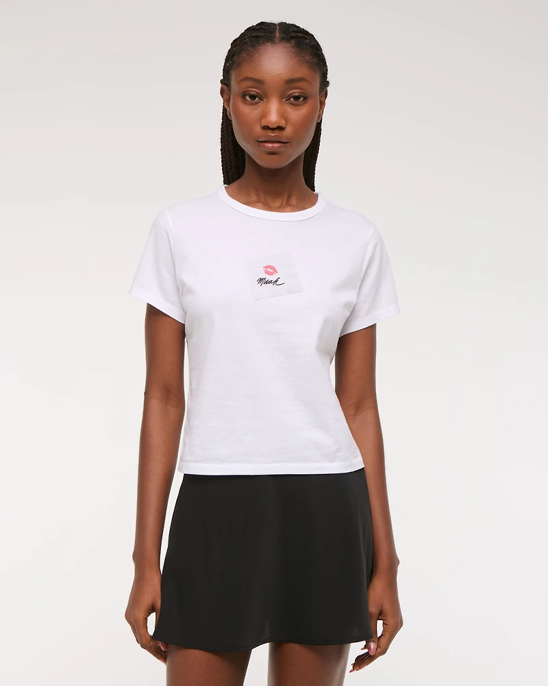 Short-Sleeve Kissed Napkin Graphic Skimming Tee