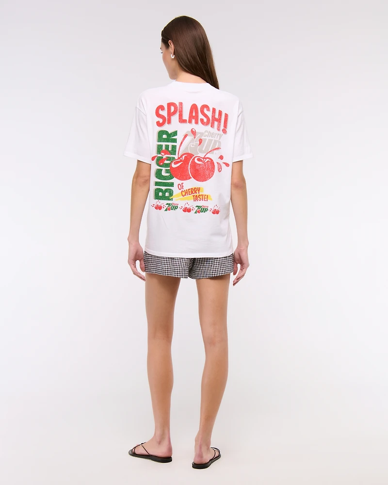 Oversized 7UP Graphic Tee