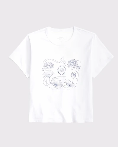 Short-Sleeve The White Lotus Graphic Skimming Tee