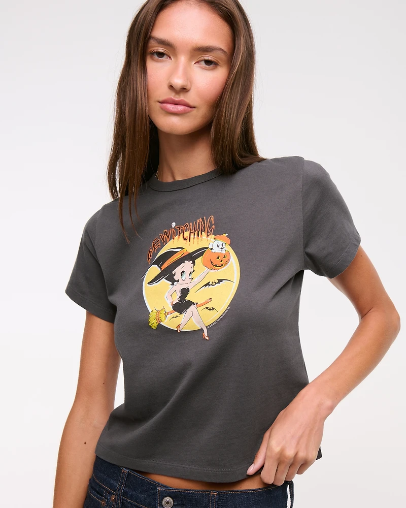 Short-Sleeve Betty Boop Graphic Skimming Tee