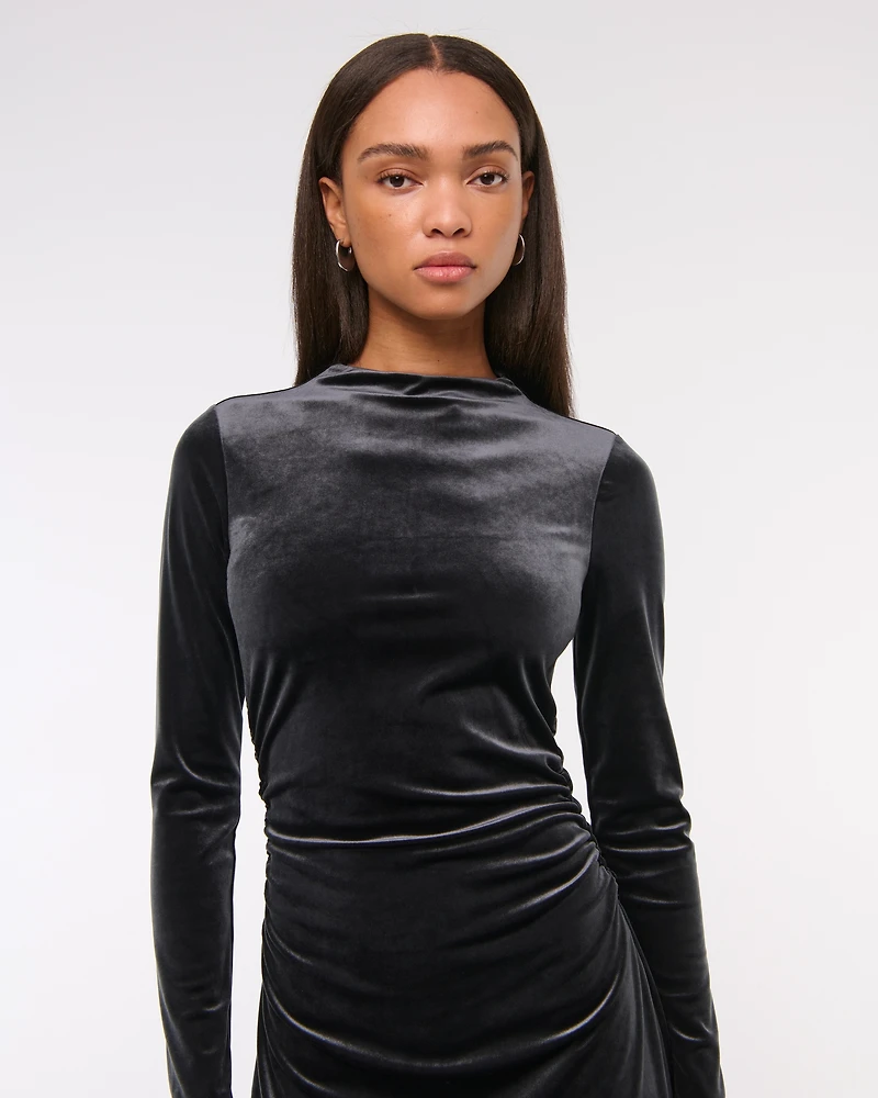The A&F Paloma Long-Sleeve Velvet Mini Dress