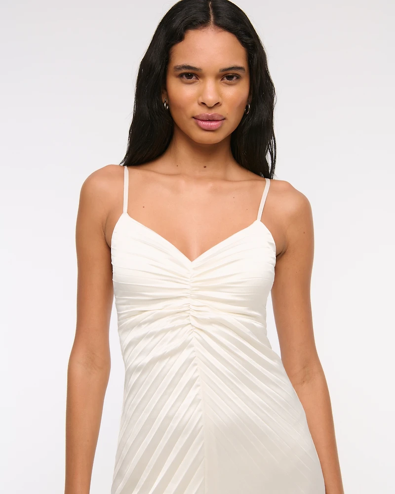 The A&F Giselle Sunburst Pleated Maxi Dress