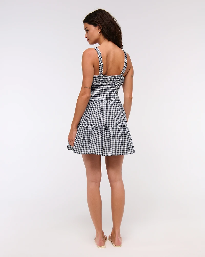 Vestido mini con escote fruncido y lazo delantero
