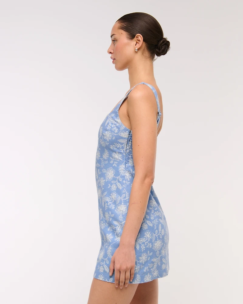 The A&F Scarlett Squareneck Linen-Blend Skort