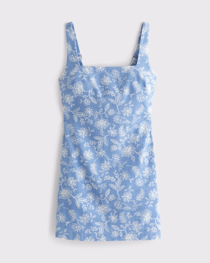 The A&F Scarlett Squareneck Linen-Blend Skort