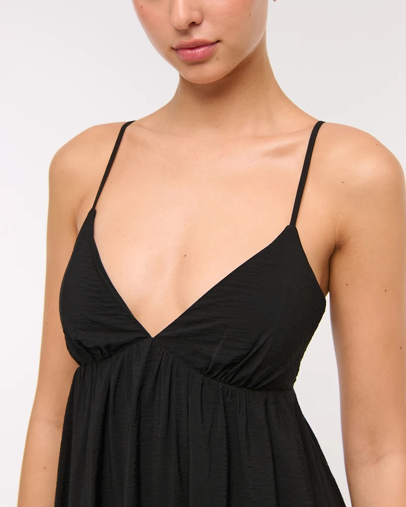 Bra-Free Clasp-Back Flowy Maxi Dress