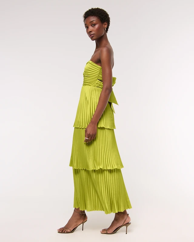 giselle pleated tiered maxi dress Sales.and.Splurges on LTK