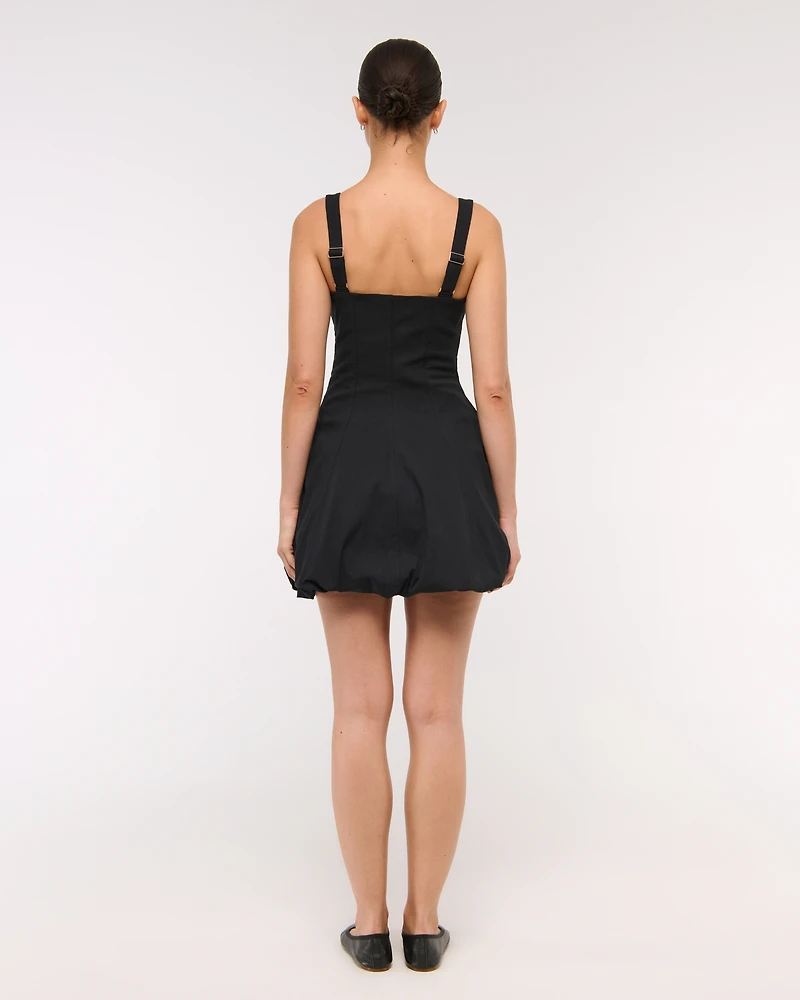 The A&F Mila Bubble Hem Mini Skort
