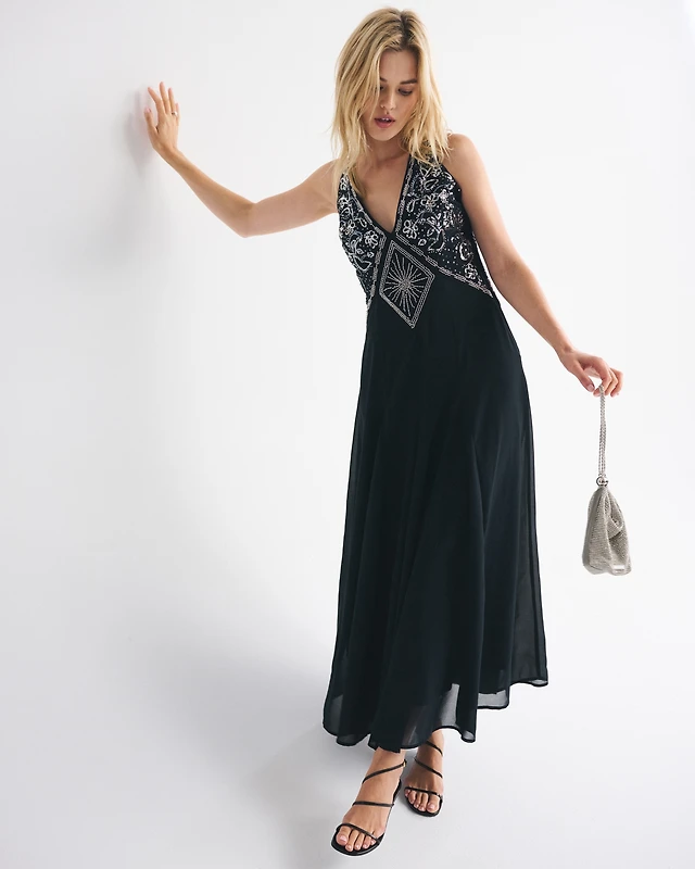 Abercrombie & Fitch Plunge Godet Skirt Maxi Dress | MainPlace Mall
