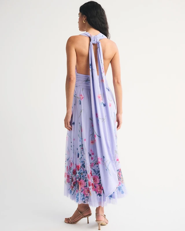 Abercrombie & Fitch A&F Giselle 5-in-1 Convertible Maxi Dress | The Summit Abercrombie & Fitch A&F Giselle 5-in-1 Convertible Maxi Dress | The Summit