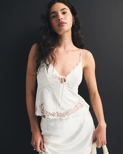 Bra-Free Lace Pieced Set Top