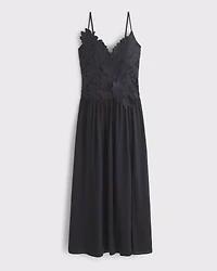 Floral Lace Flowy Maxi Dress