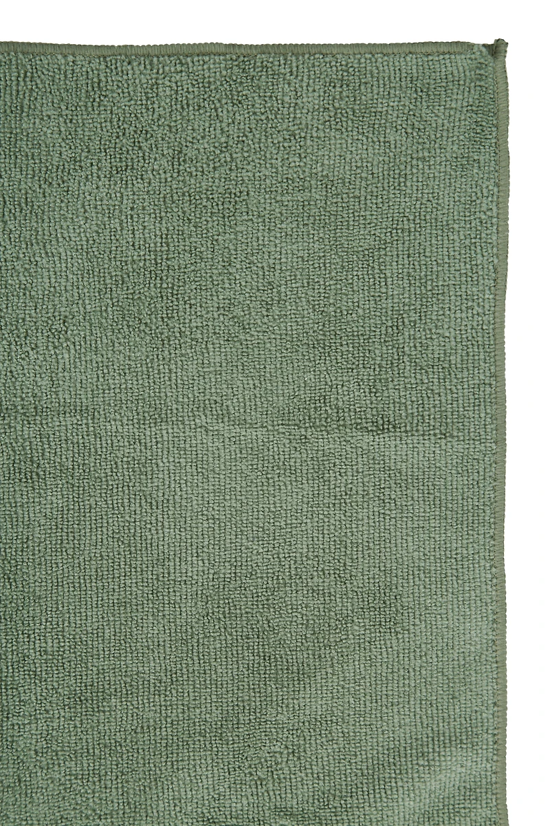 Micro Towelling Travel Towel - Medium 120 x 60cm