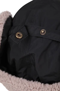 Standard Waterproof Peaked Trapped