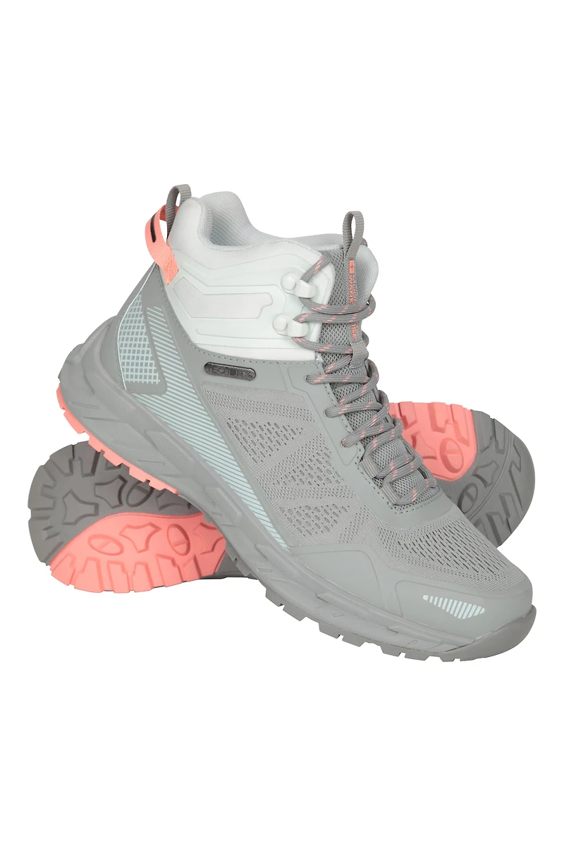 Crusade Womens Lightweight Waterproof Walking Boot