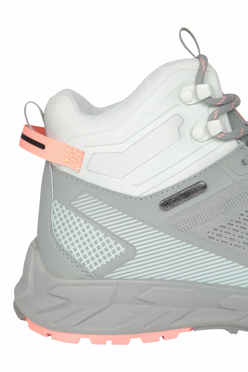 Crusade Womens Lightweight Waterproof Walking Boot