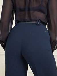 Moira Pant
