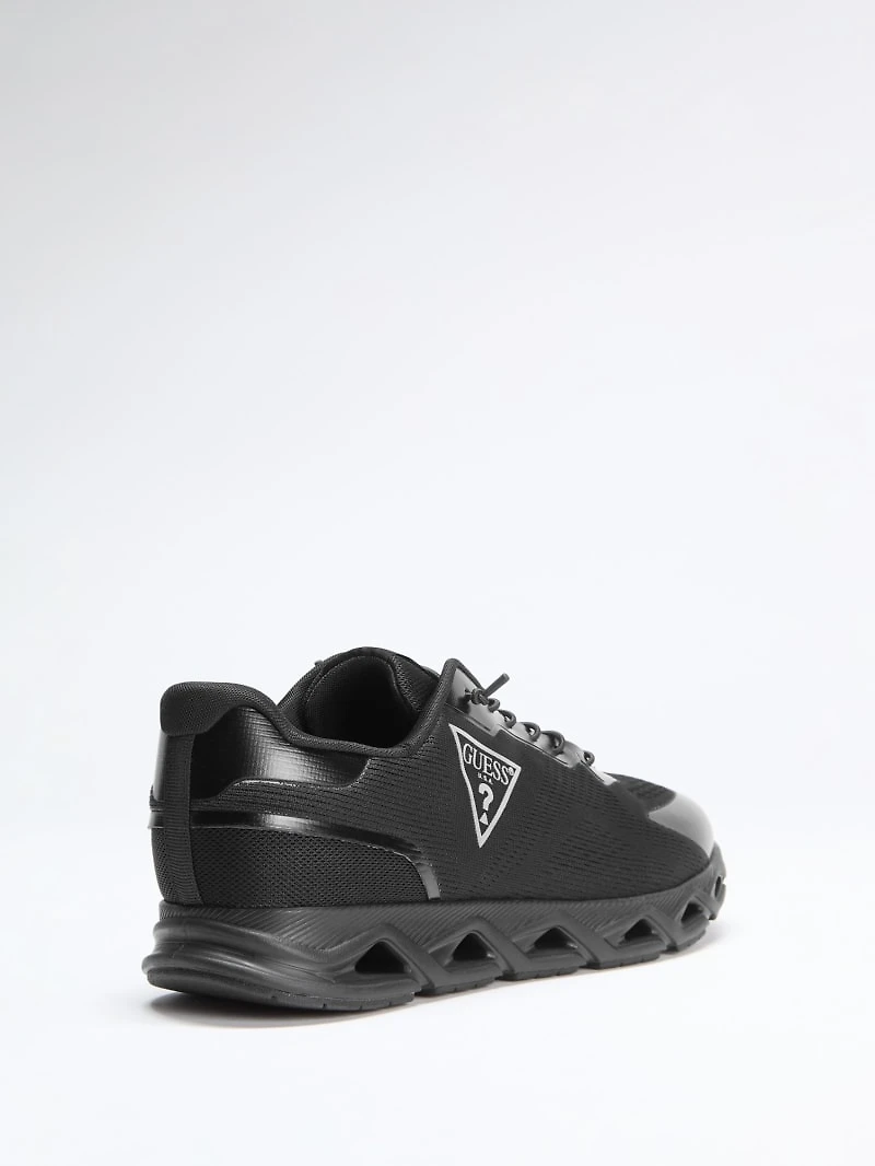 Ease sneaker
