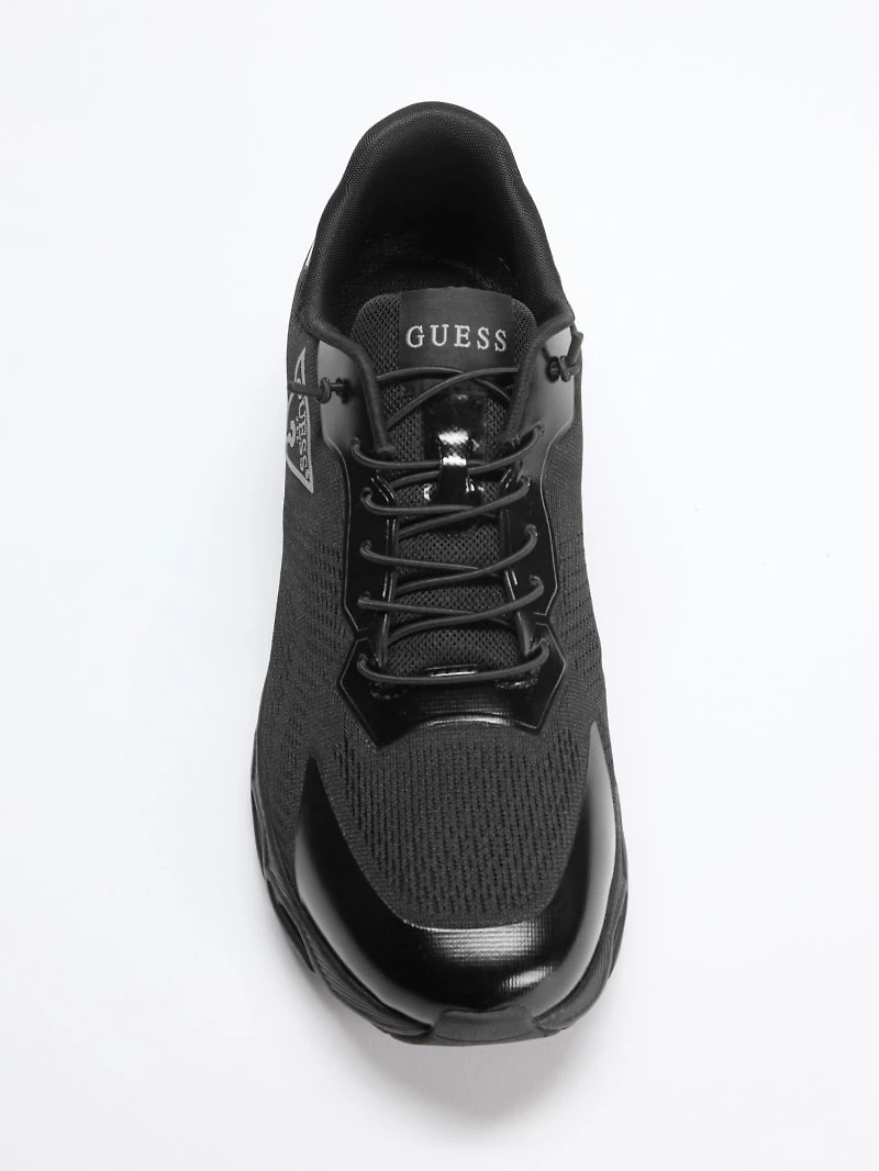 Ease sneaker