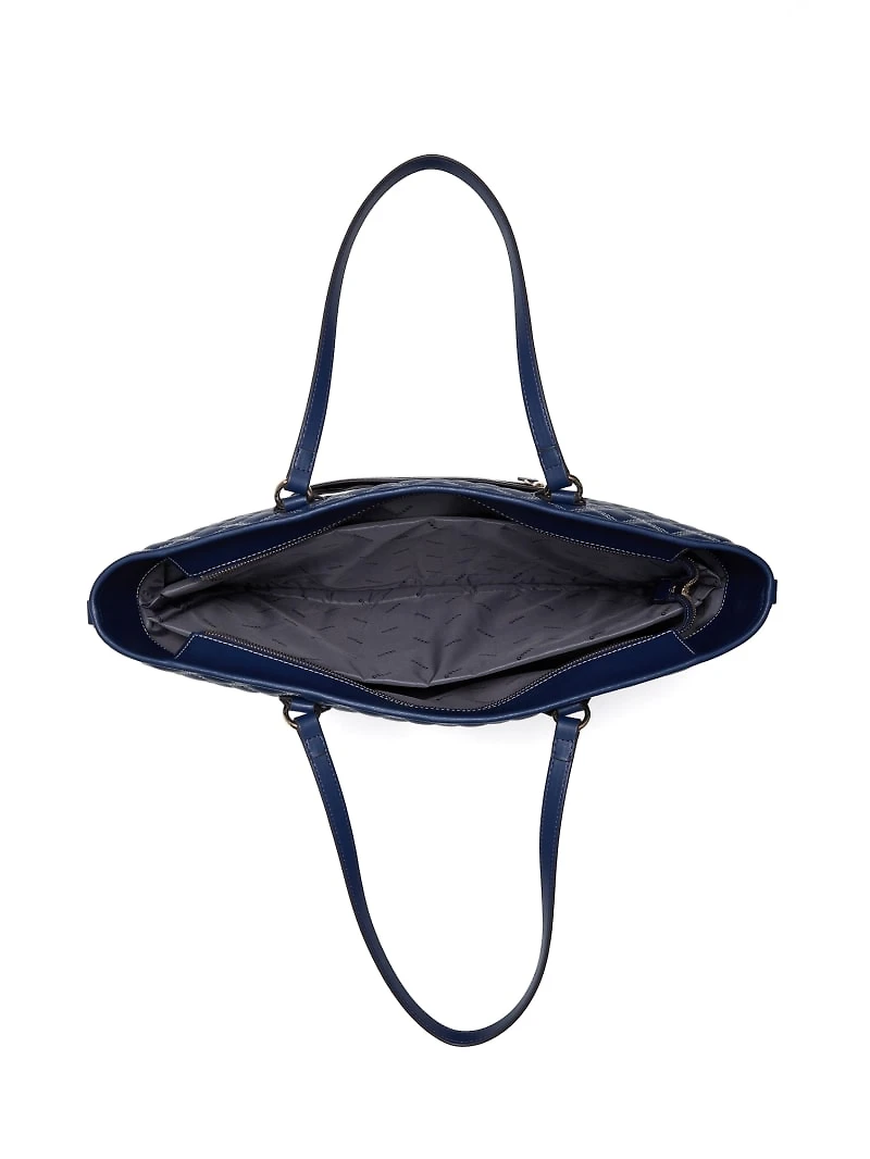 Cruise Vibe Quilted Travel Tote