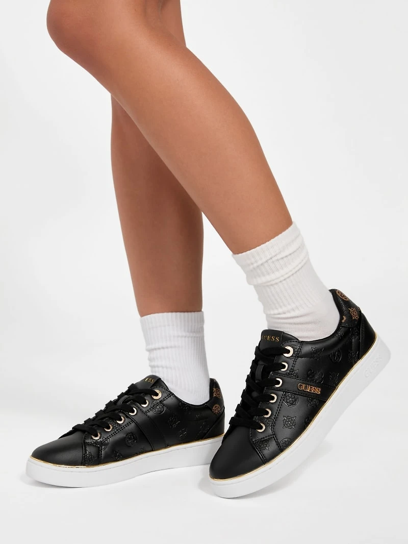 Britz Signature Low-Top Sneakers