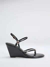 Devve logo wedge