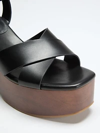 G Logo Sandals