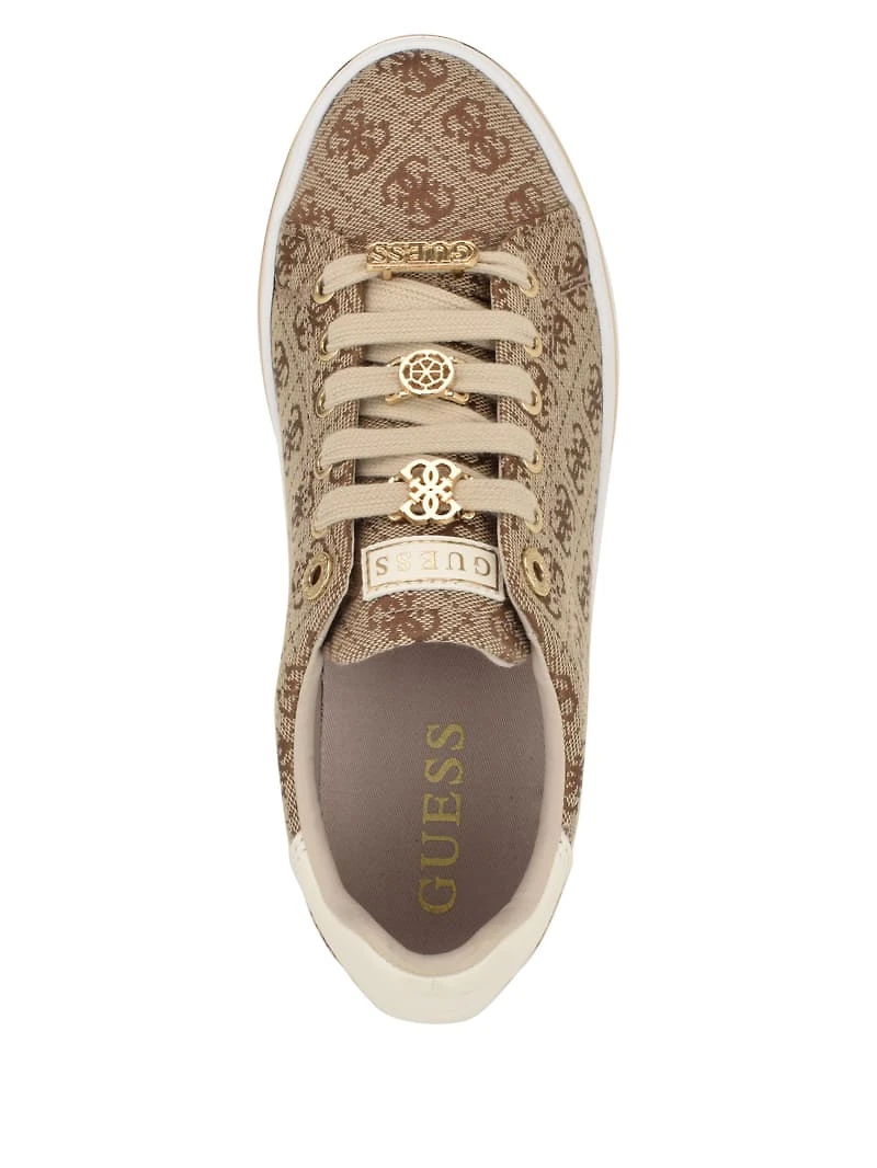 Stasey Quattro G Low-Top Sneakers