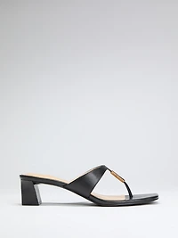 Yaiza Leather Sandals