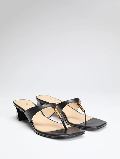 Yaiza Leather Sandals