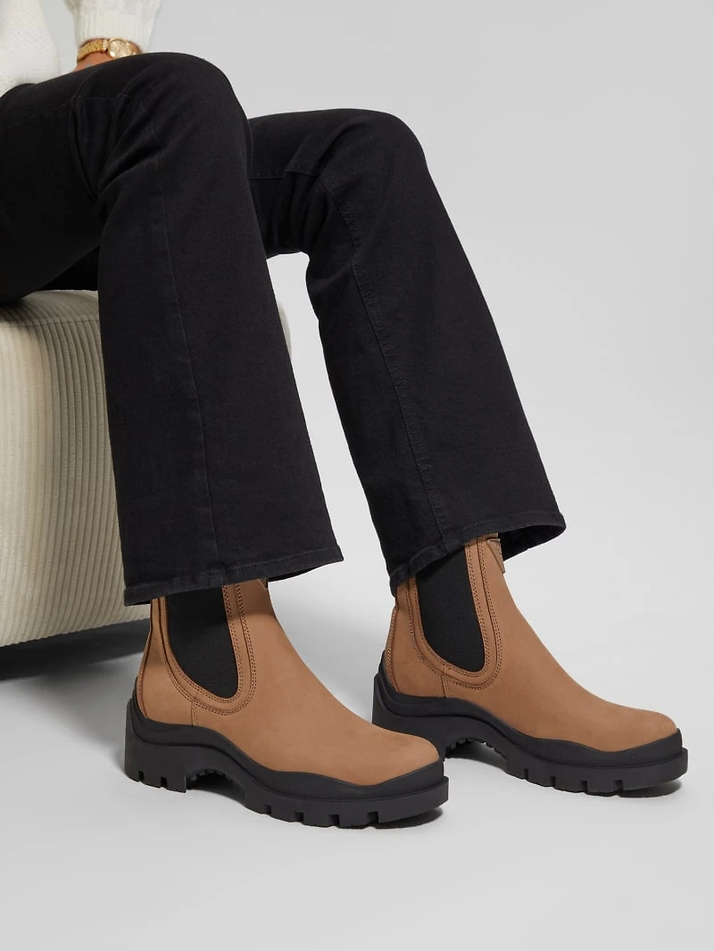 Yesses Signature Chelsea Booties