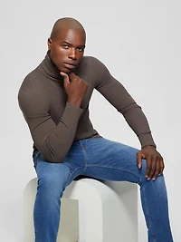 Mateo Turtleneck Tee