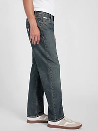 G16 Straight Jeans