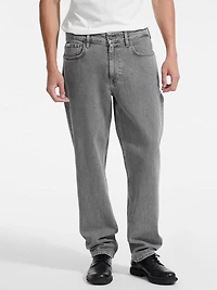 G15 Relaxed Tapered Jeans