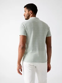 Buttonless polo shirt