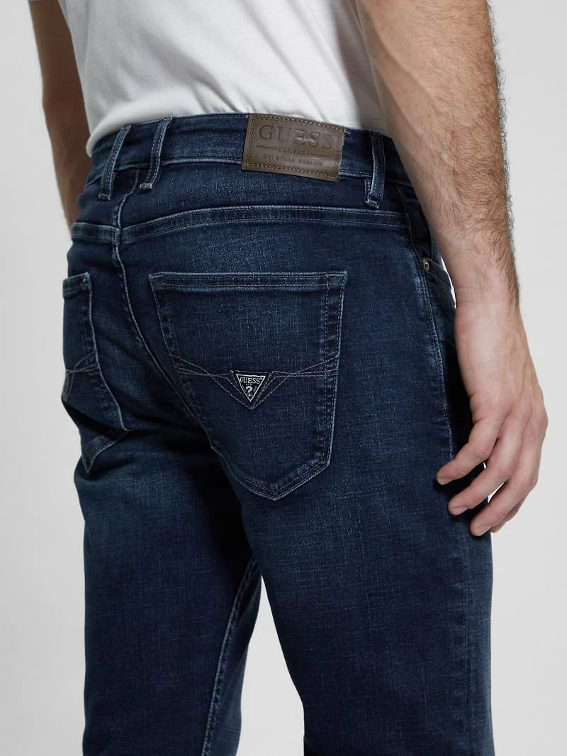 Finnley Tapered Jeans