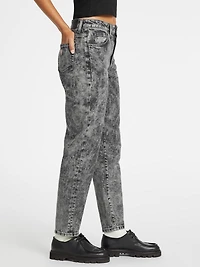 G06 Mom Jeans