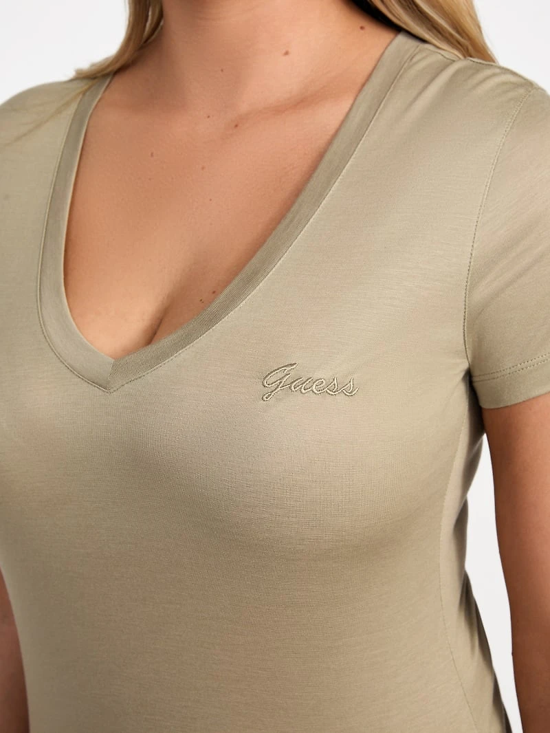 Eco Light Basic V-Neck Tee