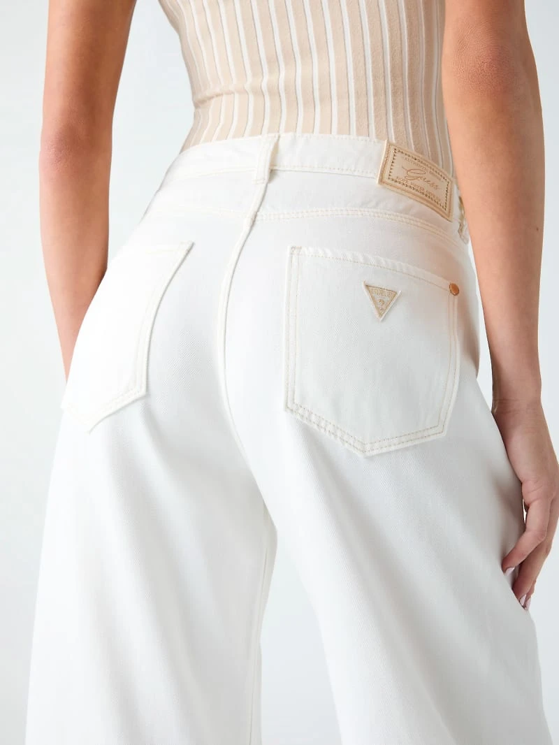 Wide-leg jeans