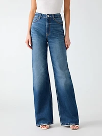 Wide-leg jeans