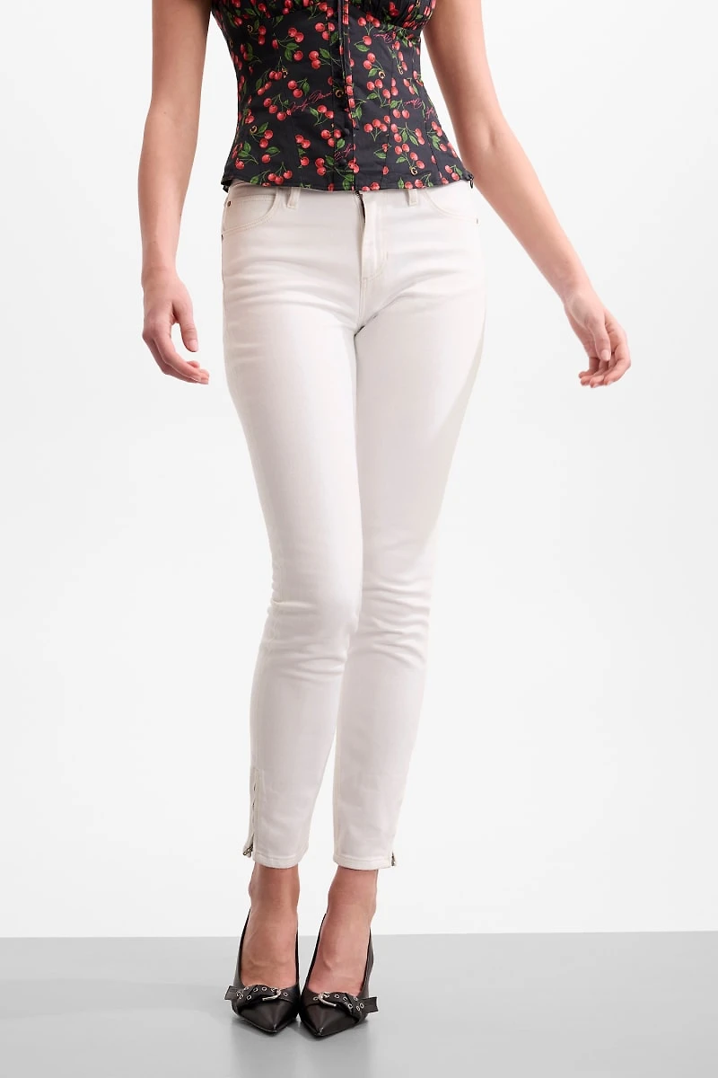 Skinny jeans