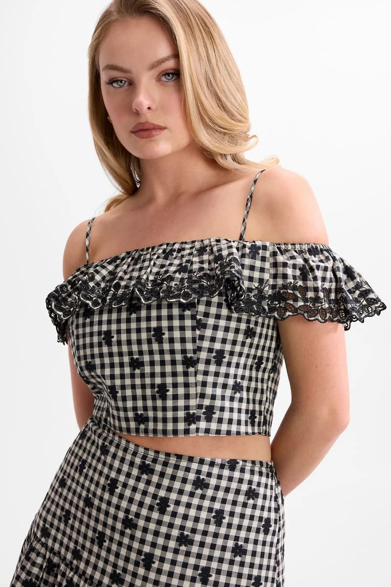 Off shoulder ruffled top