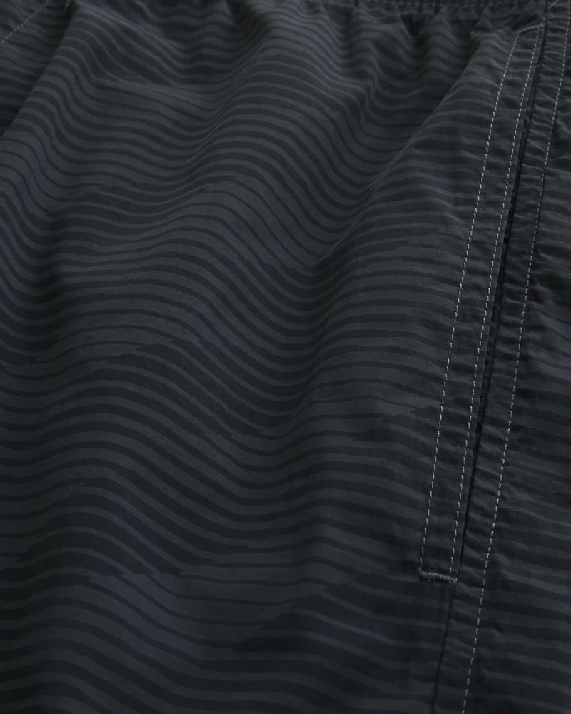 Mid-Thigh Baggy Soccer Shorts