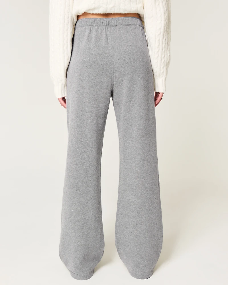Hollister Feel Good Wide-Leg Fleece Pants