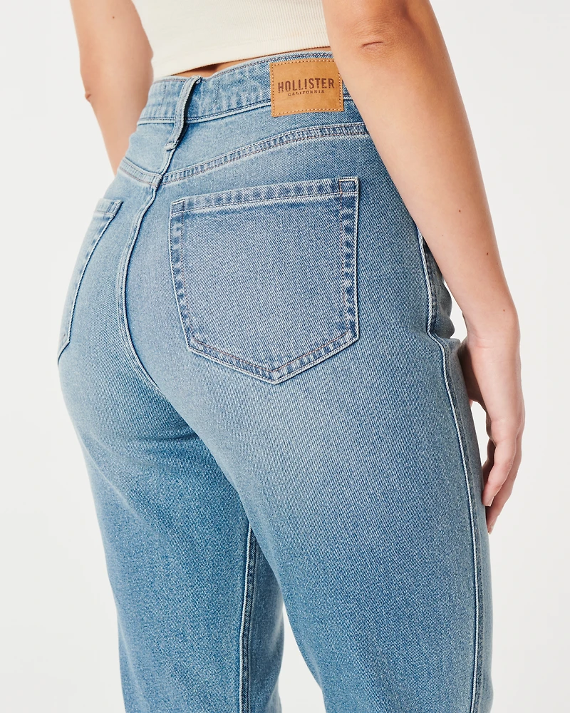 Curvy Ultra High-Rise Medium Wash Mom Jeans
