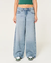 Low-Rise Light Wash Super Baggy Jeans