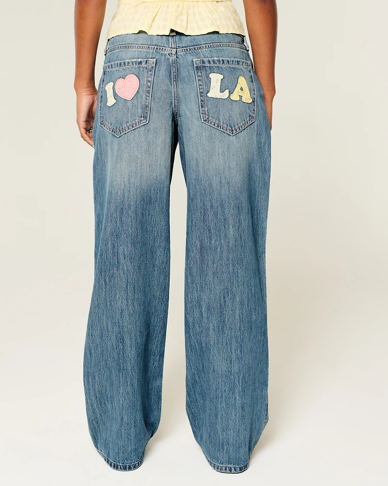 Low-Rise Medium Wash Los Angeles Graphic Baggy Jeans