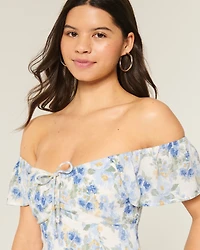 On/Off-the-Shoulder Maxi Dress